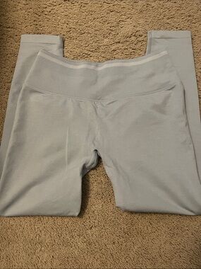 BuffBunny Seamless High-Waist Leggings - Pale Blue